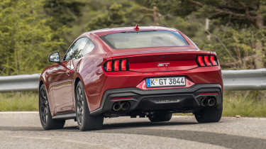 Ford Mustang GT - rear cornering